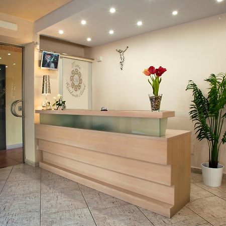 Motta Residence Hotel 모타 산타나스타시아 외부 사진