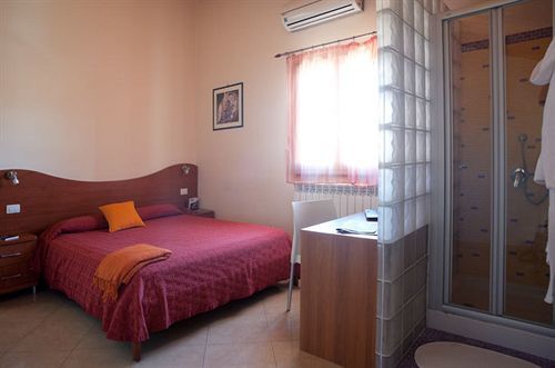 Motta Residence Hotel 모타 산타나스타시아 외부 사진